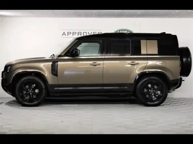 Land Rover Defender 110 2.0 p400e x-dynamic hse — photo 4