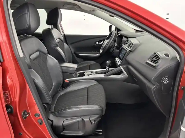 Renault Kadjar tce 140 edc — photo 23