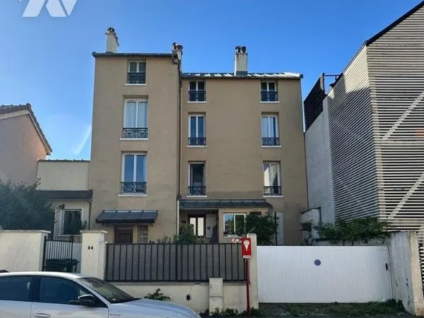 Immeuble 270 m²