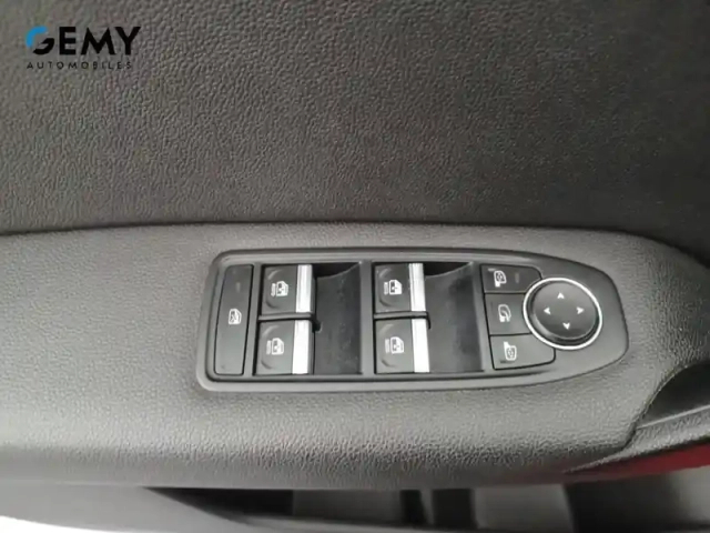 Renault Captur tce 130 edc fap — photo 27