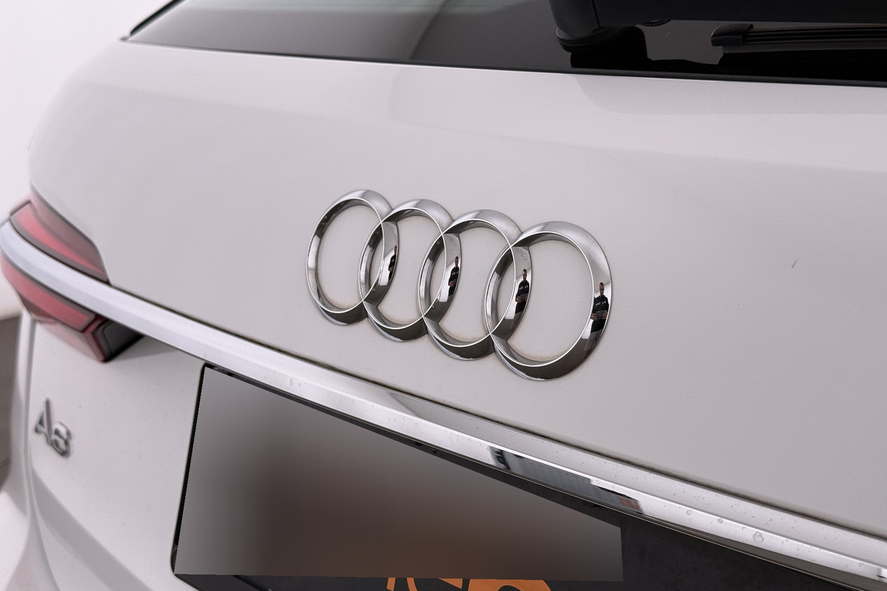 Audi A6 Avant — photo 9