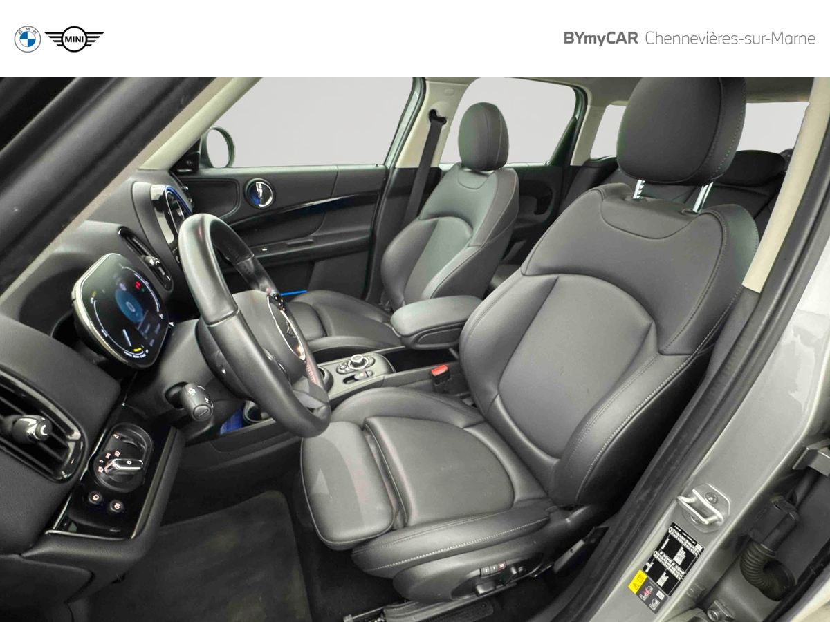 Mini Countryman 125 - 95 ch ALL4 BVA6 — photo 11