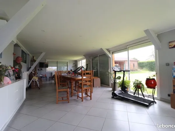 Maison 6 pièces 159 m²