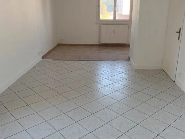 T4 lumineux refait à neuf -Clairsoleil