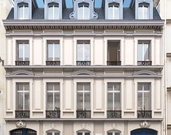 Local professionnel 110 m²