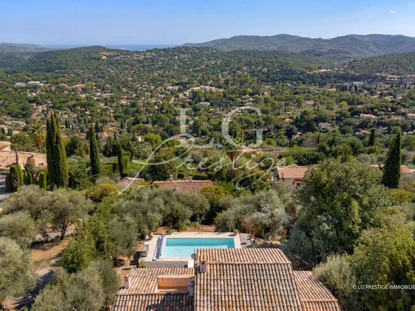 Maison 7 pièces 202 m²