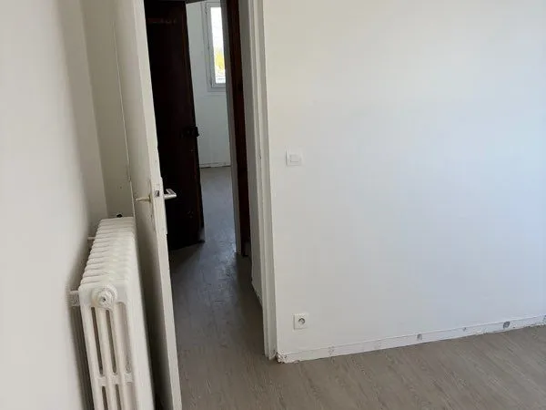 Appartement une chambre situé en zone pavillonnaire