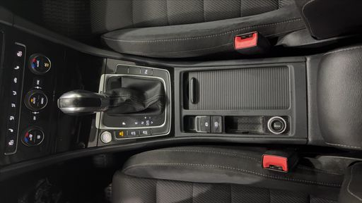 Volkswagen Golf 2.0 TSI 310 4Motion DSG7 - R – 2017 – 146020 km – Essence – Boîte Automatique — photo 3
