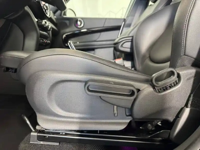 Mini Mini countryman 136 ch bva7 — photo 25