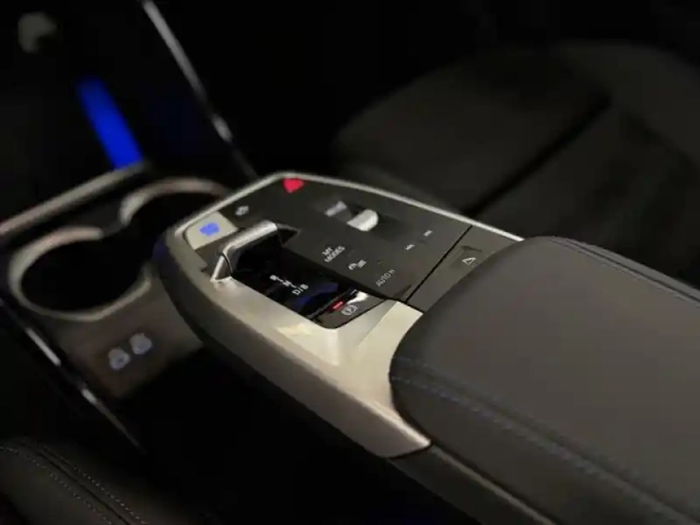 Bmw X2 i edrive20 204ch m sport — photo 10