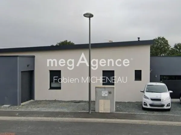 Maison plain-pied St Christophe du bois - 155 m² - 6 pièces