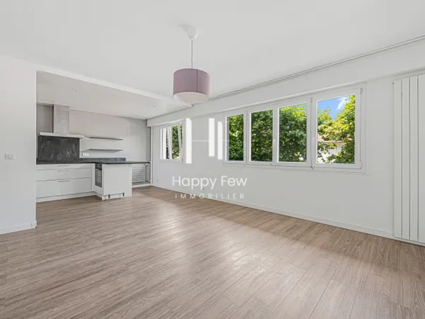 Appartement familiale de 4 pièces avec 3 chambres en parfait état de 92,39m² à Saint Maur des Fossés
