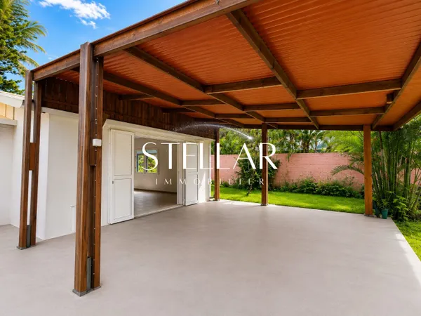 Maison sur terrain 1000M2 avec vue mer - La Plaine Saint-Paul