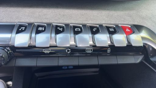 Peugeot 3008 2.0 BlueHDi 180 EAT8 - GT – 2020 – 83058 km – Diesel – Boîte Automatique — photo 24
