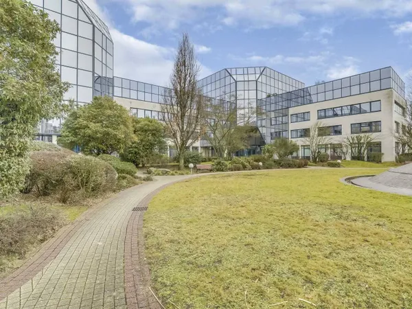 Bureaux 1662 m²