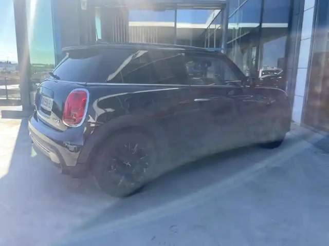 Mini Mini cooper 136ch  edition camden bva7 — photo 2