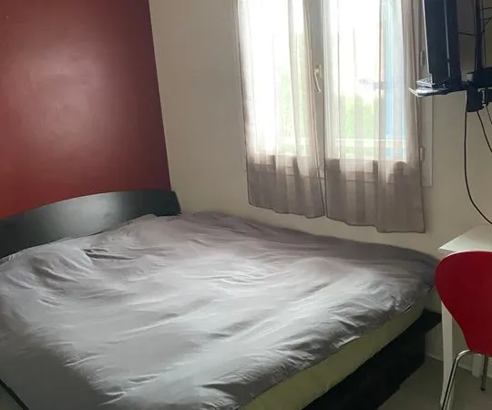 Chambre de 13m2 à louer sur Corbas