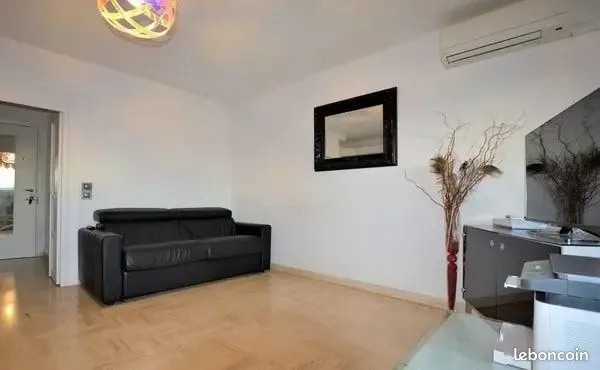 Studio 1 pièce 29 m²