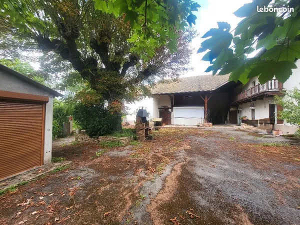 Propriété 6 pièces 153 m²