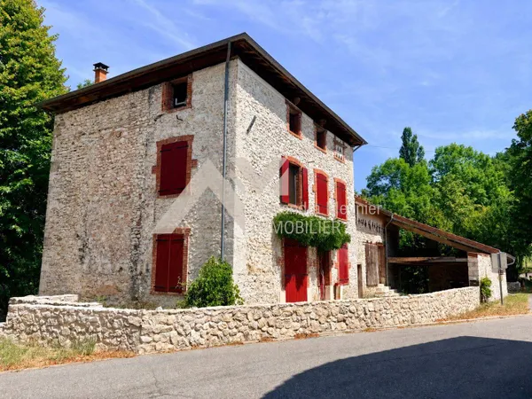 Maison 5 pièces 180 m²
