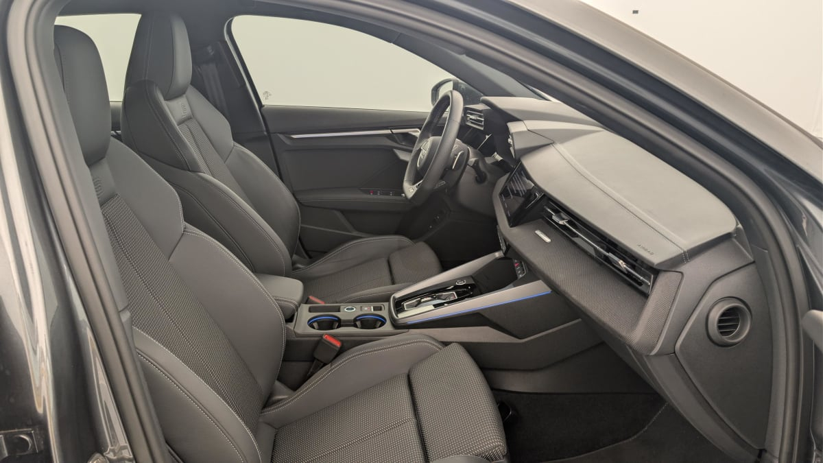 Audi A3 Sportback — photo 9