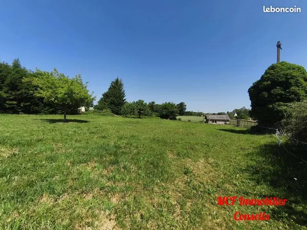 Terrain 1811 m² Colombiès