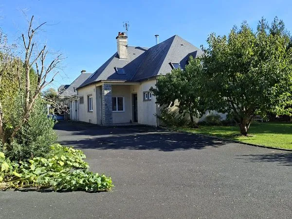 Maison de ville avec terrain