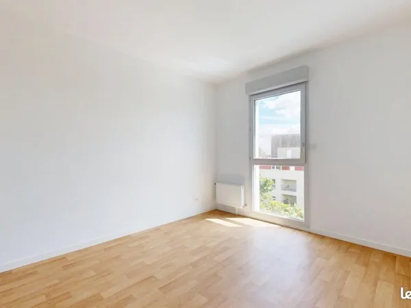 Studio 1 pièce 26 m²