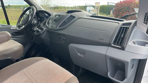 Ford Transit Challenger 2.2 TDCi 155 - Challenger Profilé Quartz – 2016 – 26987 km – Diesel – Boîte Manuelle — photo 71