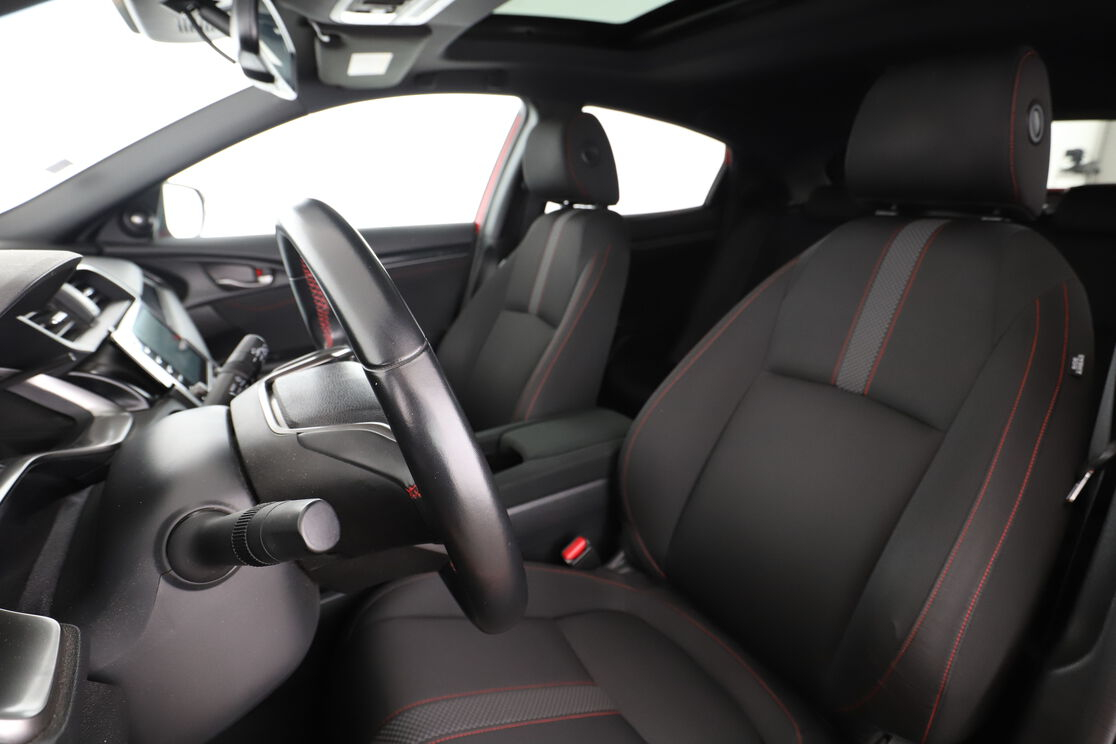 Honda Civic 1.0 i-VTEC Exclusive Sport Line — photo 9