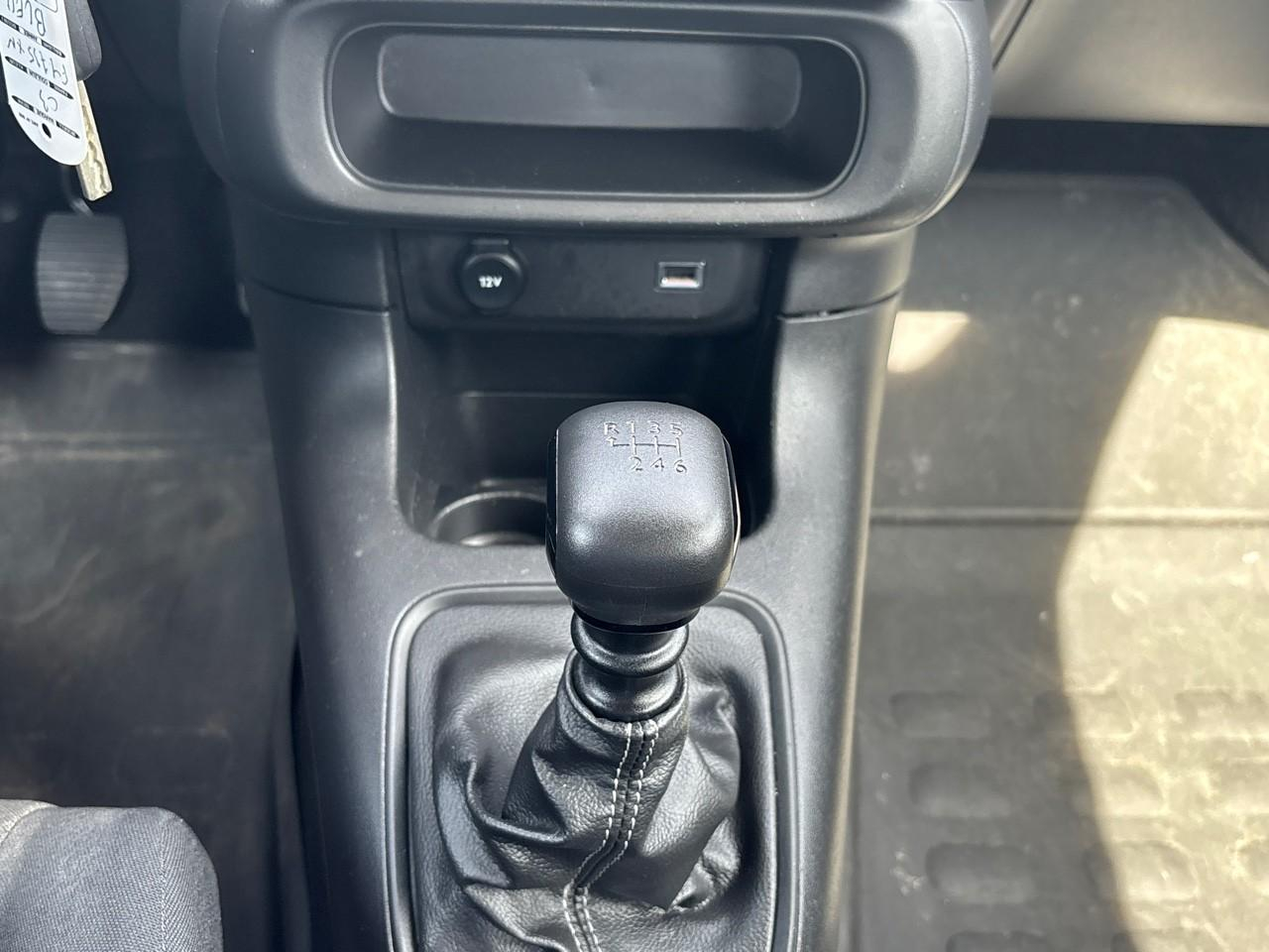 Citroën C3 1.5 bluehdi 100ch s&s bvm 6 feel business r — photo 21