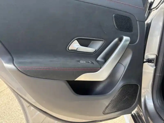 Mercedes Cla 250 e hybrid eq coupé amg — photo 16