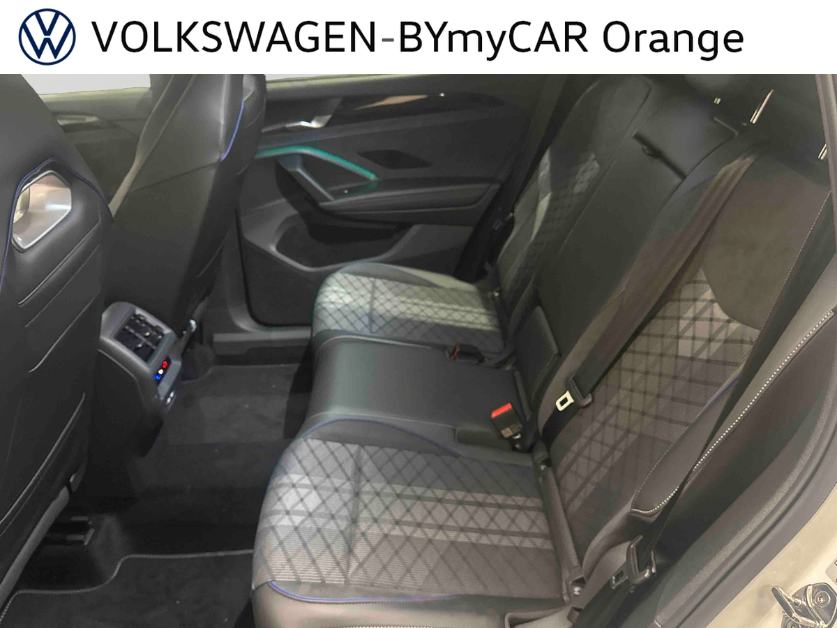 Volkswagen Tayron 1.5 eHybrid 272ch DSG6 5pl — photo 20