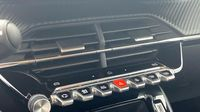 Peugeot 2008 e-2008 136ch Active — photo 15