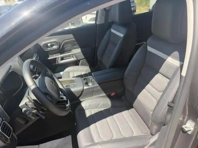 Citroën C5 Aircross 1.5 bluehdi 130ch plus boite automatique — photo 10