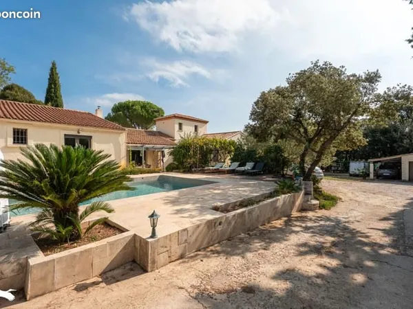 Maison 6 pièces 174 m²