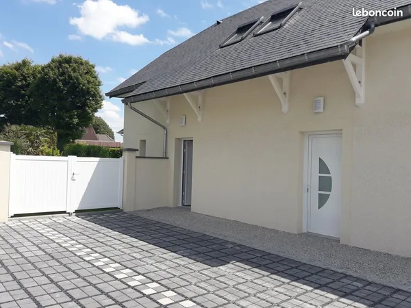 Maison mitoyenne T3 BBC-67M2-Lescar (haut de lescar, limite lons)