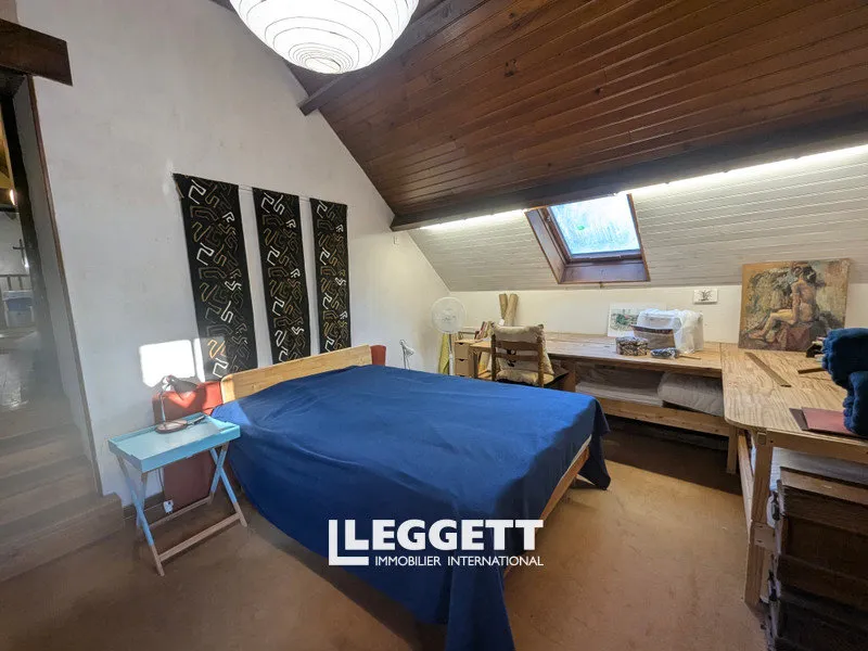 Photo 10