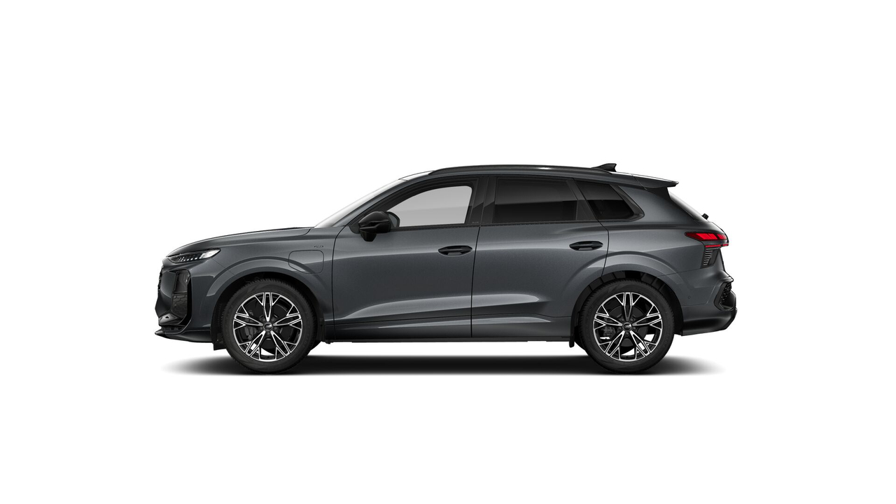 Audi Q3 e-hybrid 272 ch S tronic 6 — photo 2