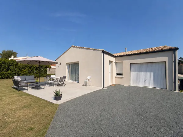 Maison Neuve Lumineuse - Excellent Dpe À 15 min De Saintes