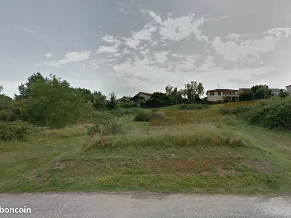 Terrain 732 m² Langon