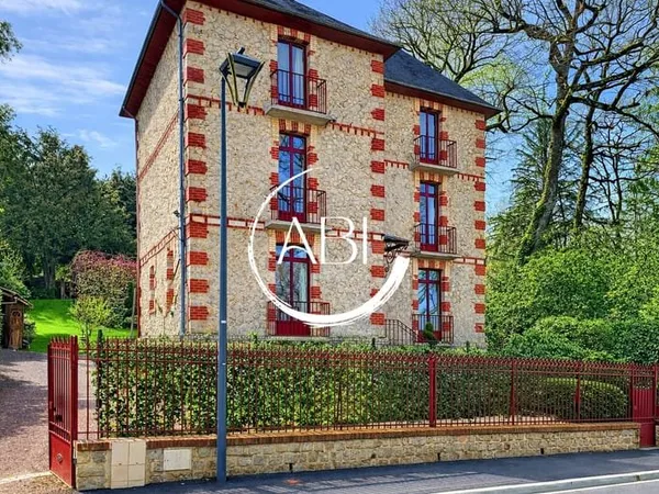 Villa Bagnolaise avec Terrasse et Jardin sans vis-à-vis