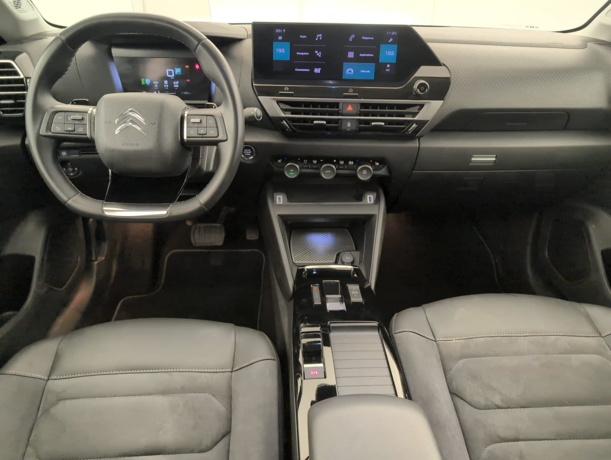 Citroën C4 — photo 12