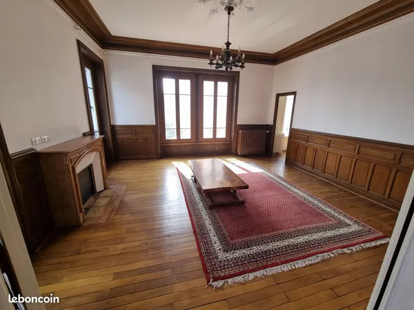 A louer Bel appartement au centre ville LIMOGES