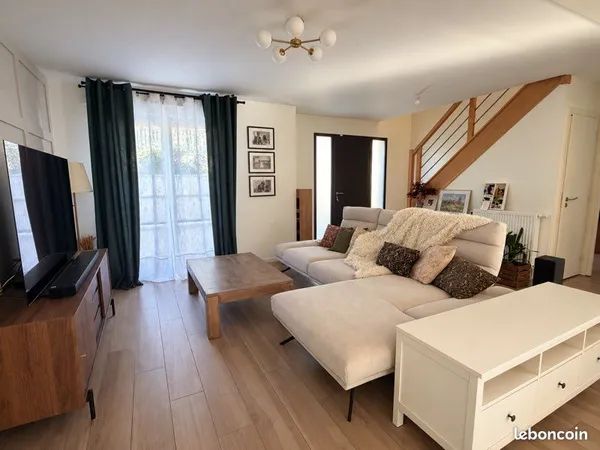 Maison 5 pièces 136 m2