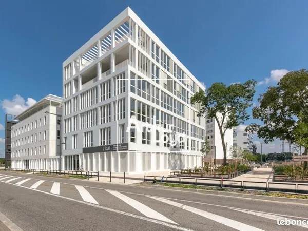 Bureau 165 m²