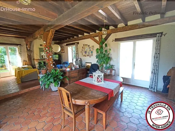 Brèches - Longère, 3 chambres, bureau, grange et 3 200 m² de terrain