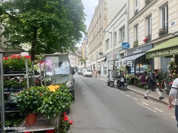 Salon de thé 79 m²