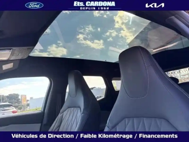 Ford Explorer 286ch extended range 77kwh pack premium rwd — photo 11