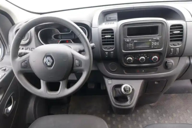 Renault Trafic fgn l2h1 1300 kg dci 120 — photo 9